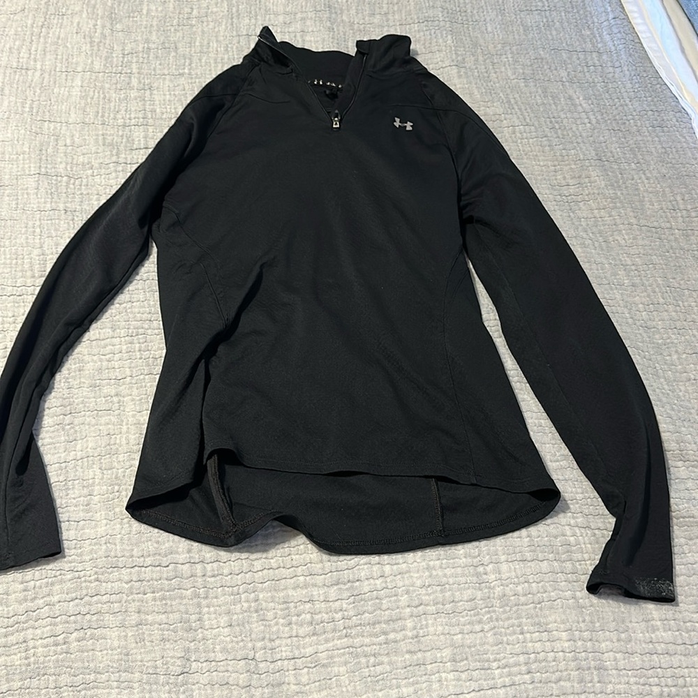 Under Armour running top